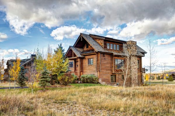Cabin Landscaping in Seminole